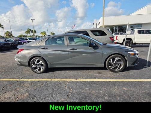 Gray 2025 Hyundai ELANTRA SEL Sport