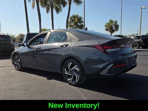 Gray 2025 Hyundai ELANTRA SEL Sport