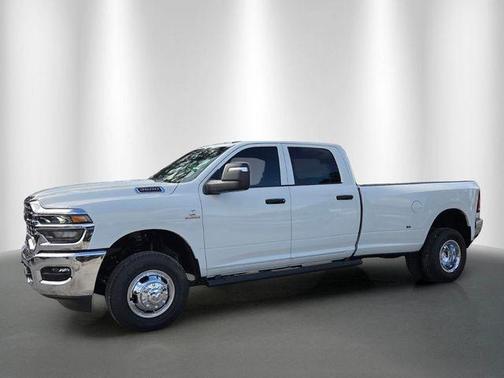 Bright White Clearcoat 2026 RAM 3500 Tradesman