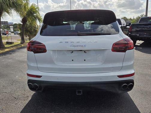 2018 Porsche Cayenne S