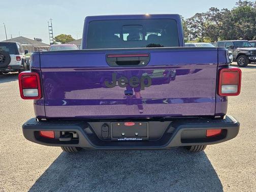 REIGN 2026 Jeep Gladiator Sport