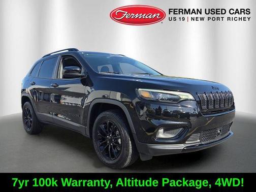 Diamond Black 2023 Jeep Cherokee Altitude Lux