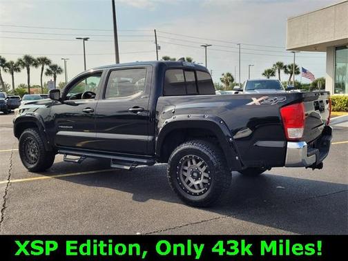 2017 Toyota Tacoma SR5