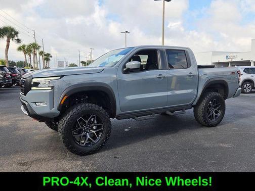 Boulder Gray Metallic 2024 Nissan Frontier PRO-4X