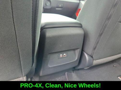 Boulder Gray Metallic 2024 Nissan Frontier PRO-4X