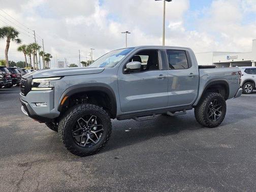 Boulder Gray Metallic 2024 Nissan Frontier PRO-4X