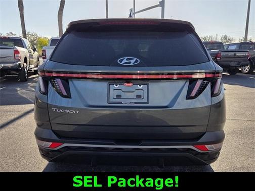 2022 Hyundai TUCSON SEL