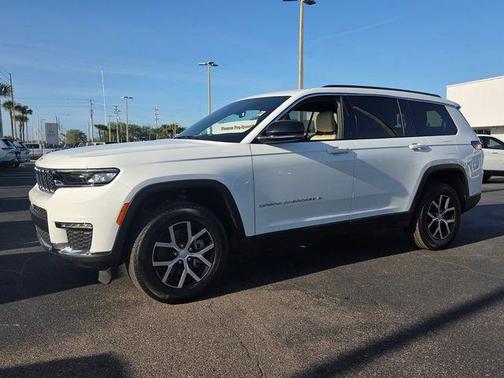 Bright White Clearcoat 2025 Jeep Grand Cherokee L Limited