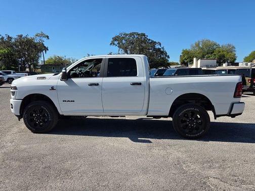Bright White Clearcoat 2026 RAM 2500 Big Horn