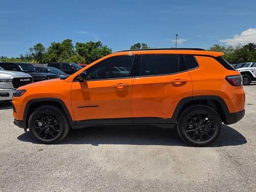 JOOSE 2026 Jeep Compass Latitude
