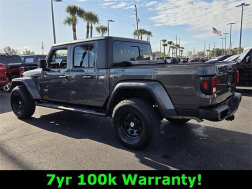 2022 Jeep Gladiator Sport