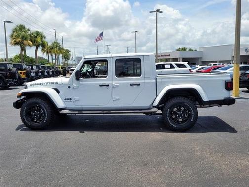 2025 Jeep Gladiator Sport