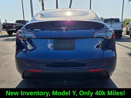 Black 2024 Tesla Model Y Standard Range