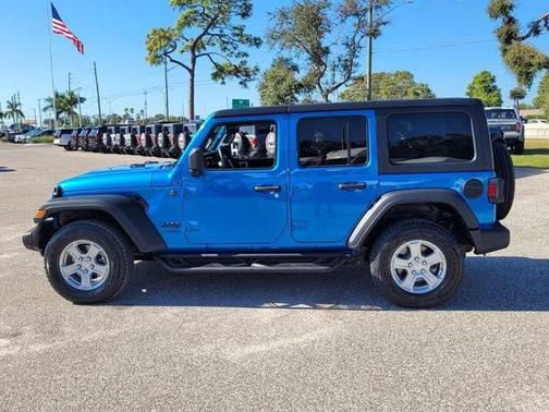 2022 Jeep Wrangler Unlimited Sport