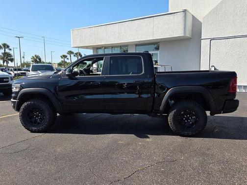 Diamond Black 2026 RAM 1500 RHO