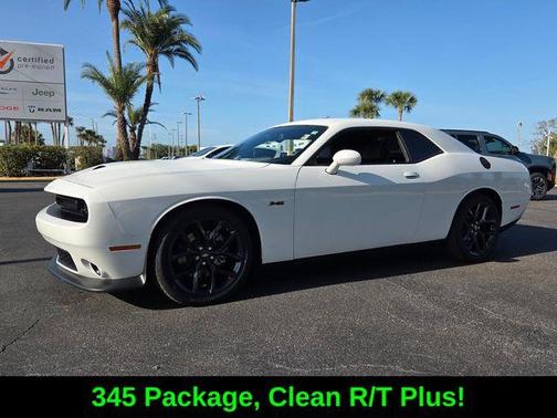 White Knuckle Clearcoat 2023 Dodge Challenger R/T