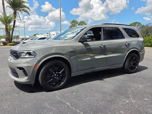 Destroyer Gray Clearcoat 2026 Dodge Durango GT Plus HEMI V8