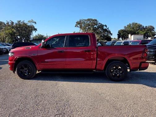 Molten Red Pearlcoat 2027 RAM 1500 Big Horn/Lone Star
