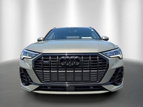 2024 Audi Q3 45 S line Premium