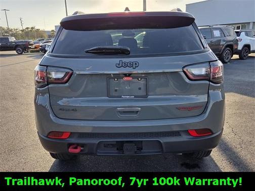 2022 Jeep Compass Trailhawk