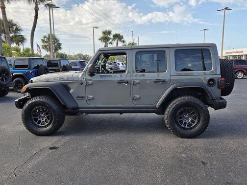 Sting Gray Clearcoat 2022 Jeep Wrangler Unlimited Sport