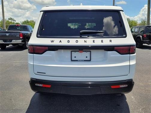 2023 Jeep Wagoneer Series II