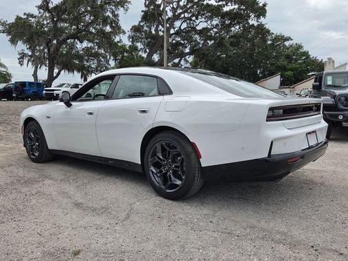Bright White Clearcoat 2026 Dodge Charger R/T