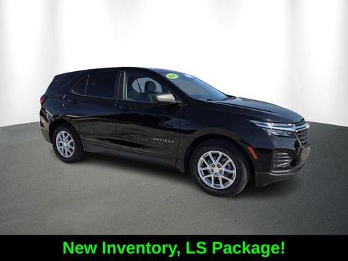 Mosaic Black Metallic 2023 Chevrolet Equinox LS