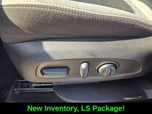 Mosaic Black Metallic 2023 Chevrolet Equinox LS