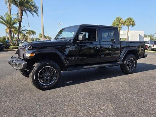 Black Clearcoat 2021 Jeep Gladiator Sport
