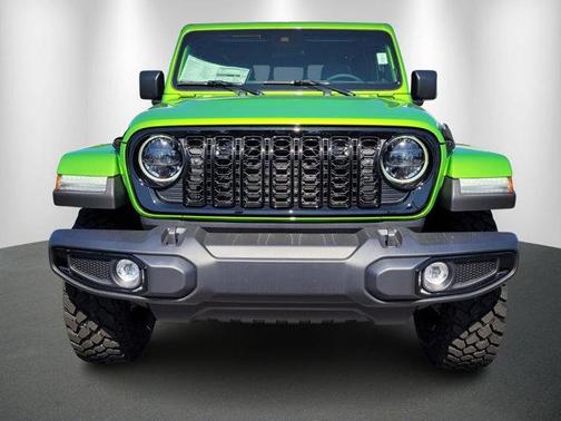 2025 Jeep Gladiator Sport