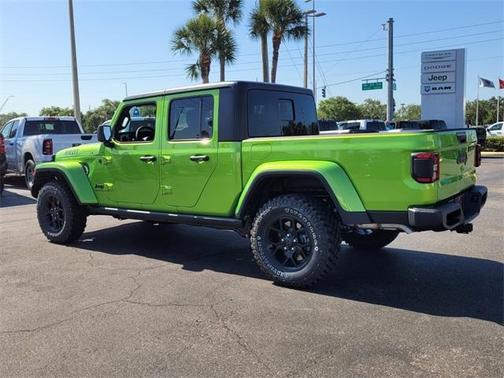2025 Jeep Gladiator Sport