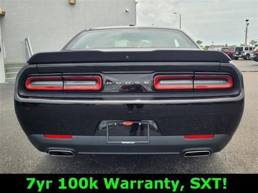 2023 Dodge Challenger SXT
