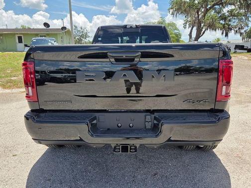 Diamond Black 2026 RAM 3500 Big Horn