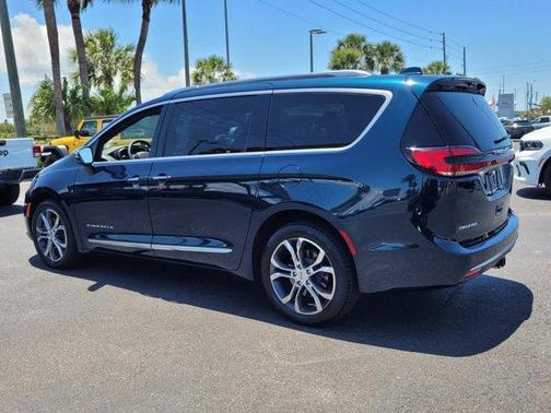 2022 Chrysler Pacifica Pinnacle