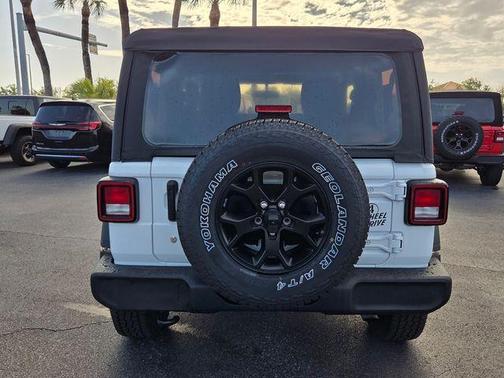 Bright White Clearcoat 2021 Jeep Wrangler Sport