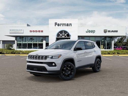 Bright White Clearcoat 2026 Jeep Compass Latitude