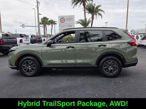Green 2026 Honda CR-V Hybrid TrailSport