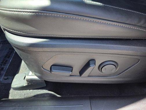 Wolf Gray 2024 Kia Sorento S