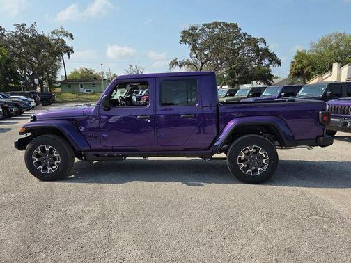 Sahara Beige 2026 Jeep Gladiator Sport