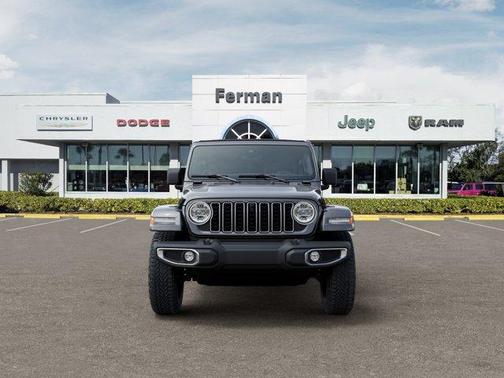 Granite Crystal Clearcoat Metallic 2026 Jeep Wrangler Sahara