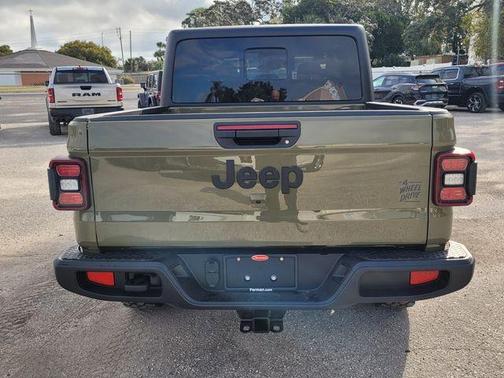 41 2026 Jeep Gladiator Sport