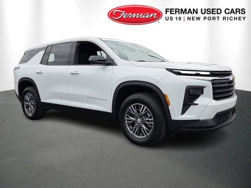 2024 Chevrolet Traverse LS