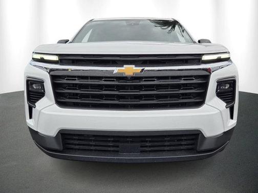 2024 Chevrolet Traverse LS