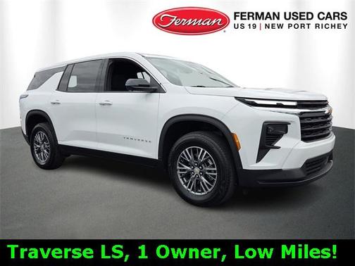 2024 Chevrolet Traverse LS