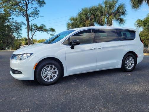 Bright White Clearcoat 2026 Chrysler Voyager LX