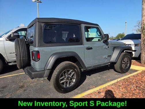 Anvil Clearcoat 2025 Jeep Wrangler Sport