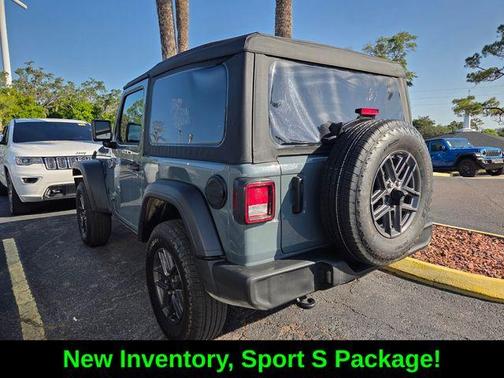 Anvil Clearcoat 2025 Jeep Wrangler Sport