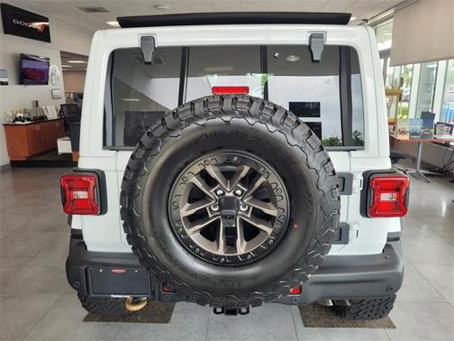 2025 Jeep Wrangler Rubicon 392