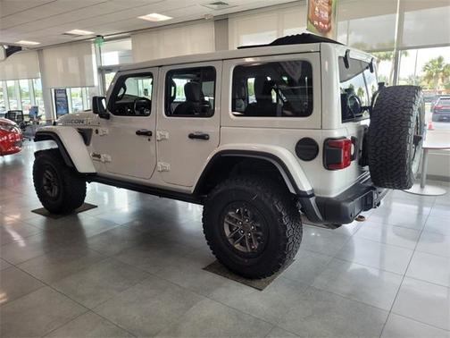 2025 Jeep Wrangler Rubicon 392